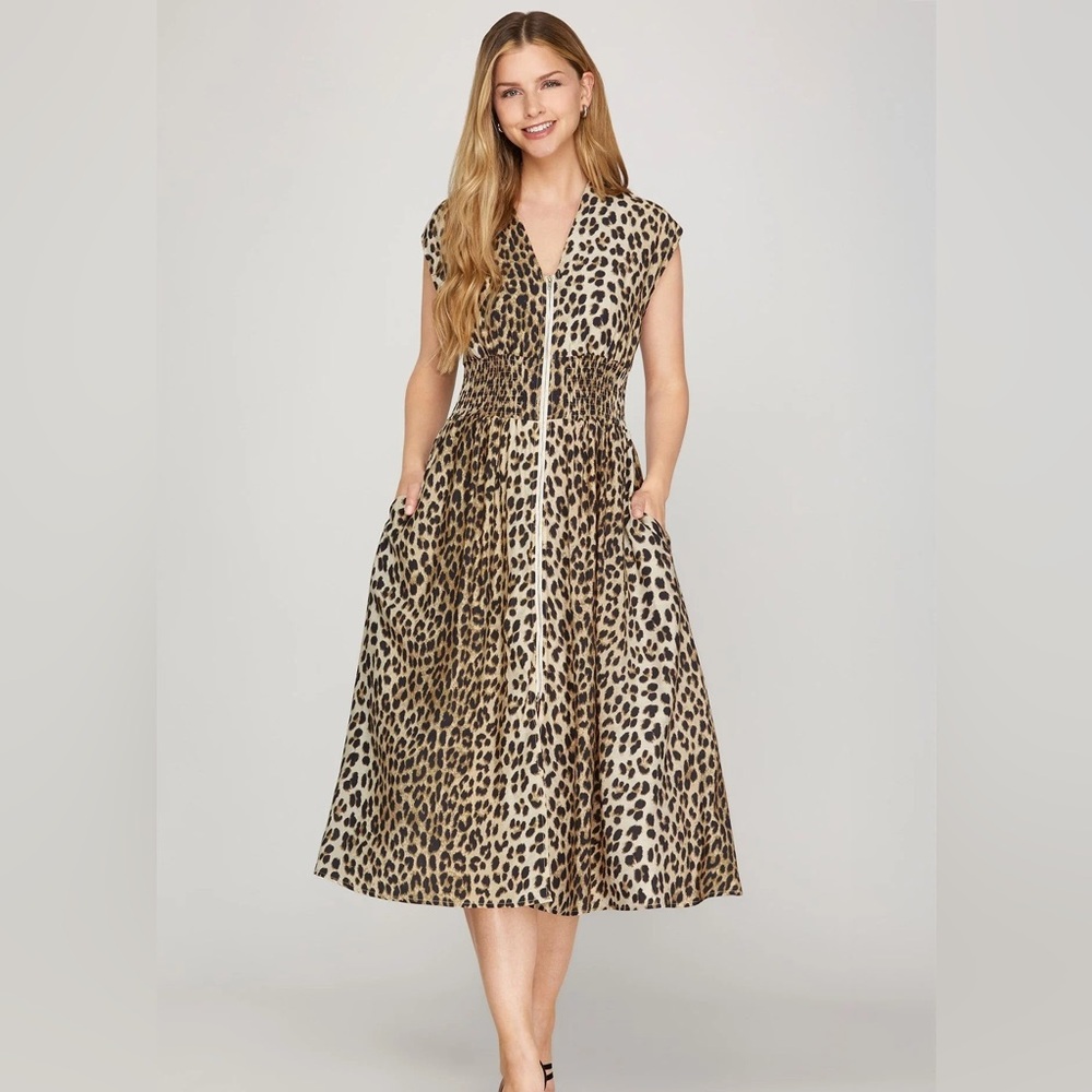Style USA Animal Printed Midi Dress - Picture 2 of 5